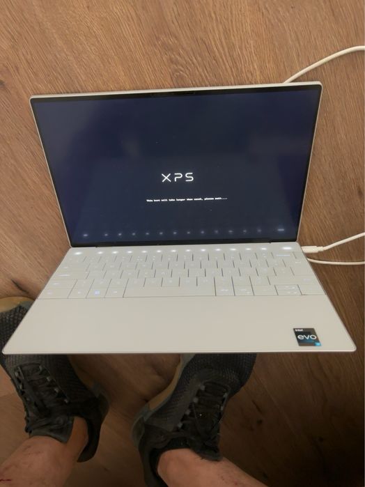 Dell xps 13 9320 Plus defect. Procesor i7-1360p . 32 gb ram DDR5
