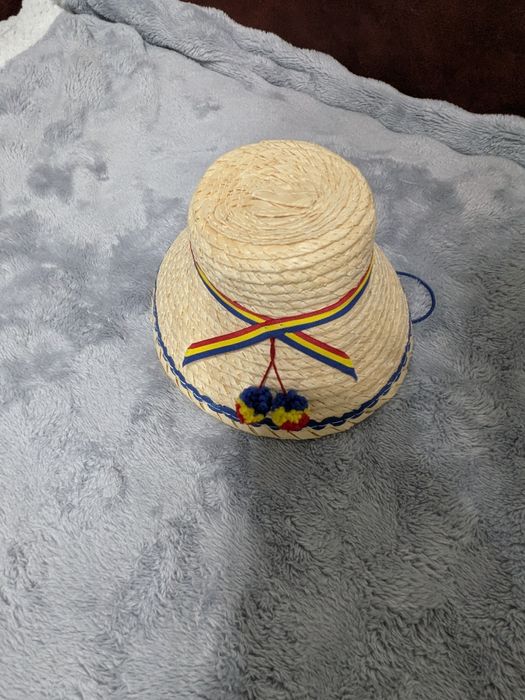 Bluza tradițională și chipiu