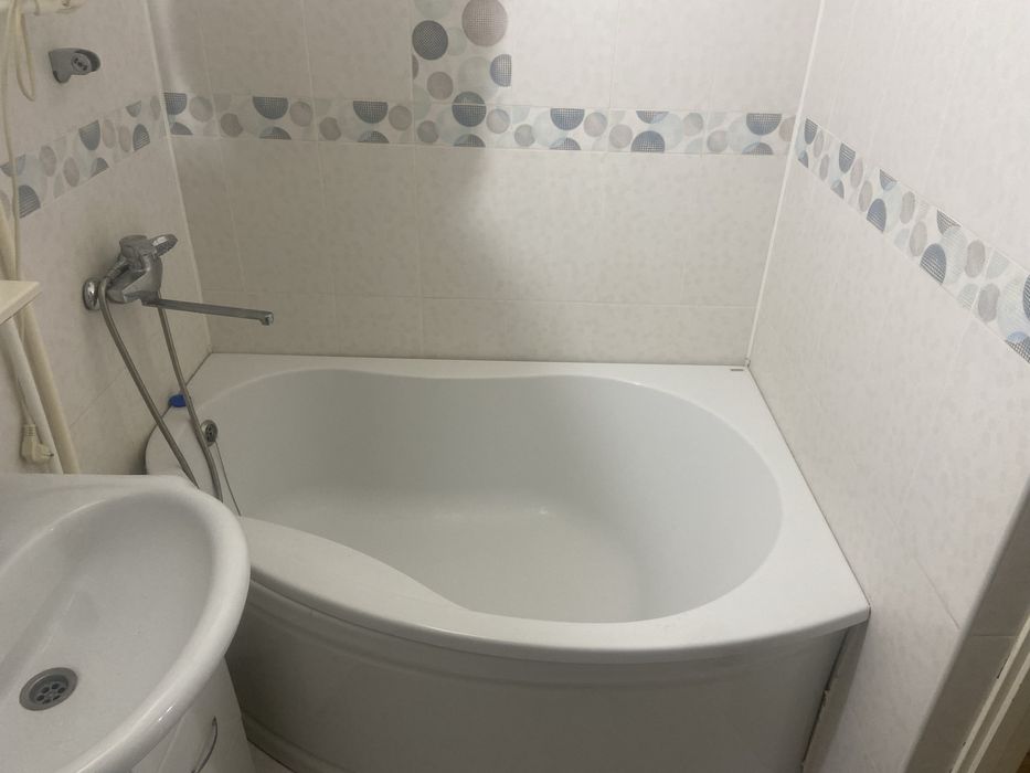 Сдам 2 комнатную квартиру