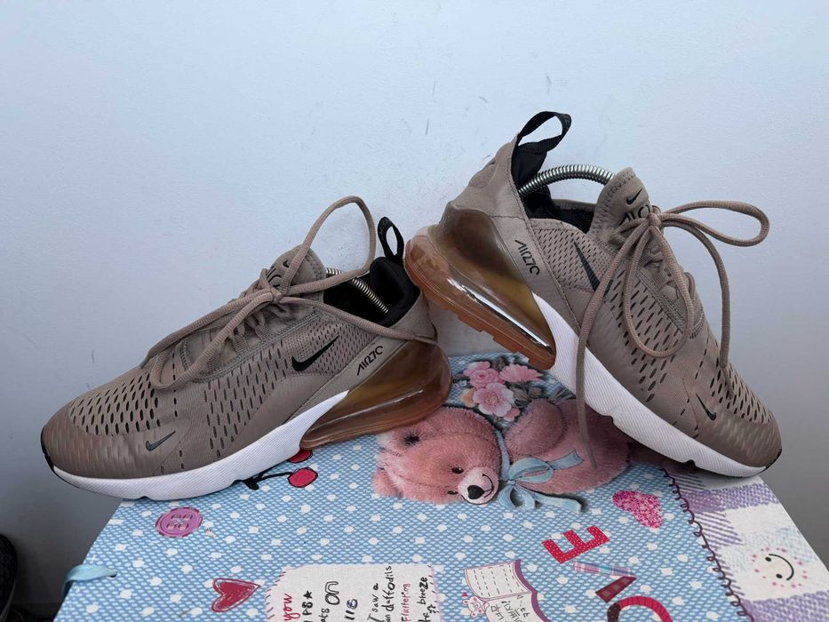 Nike Air Max 270''оригинални маратонки 42 номер