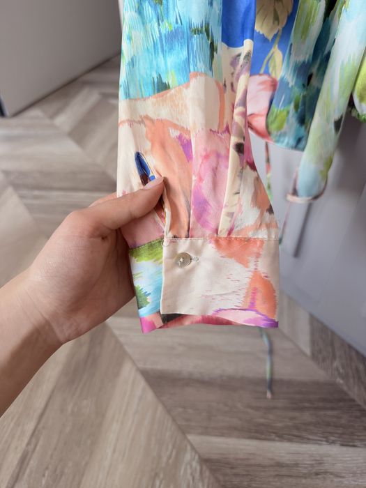 Zara блузка оригинал