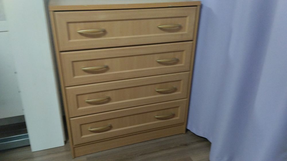 Продам спальний гарнитур