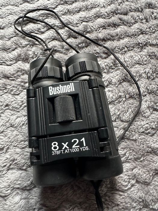 Binoclu Bushnell
