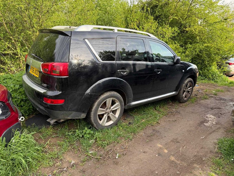 на части Peugeot 4007 2.2 hd 2009