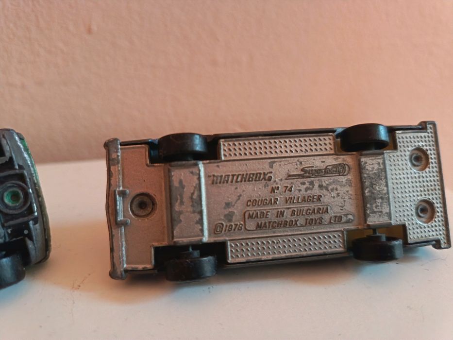 Стари колички и части matchbox