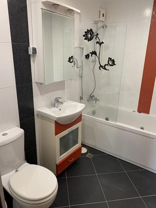 Дава се под наем Тристаен апартамент в София, Хиподрума - 100 кв.м за 996.03 € - Снимка #10