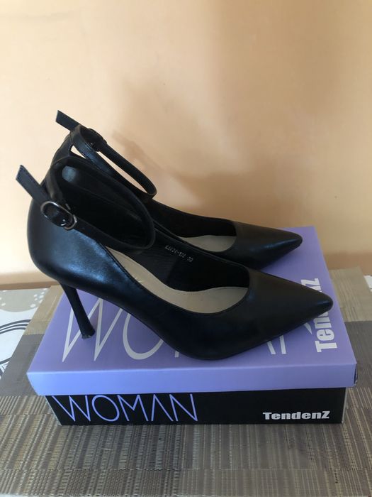 Черни токчета Тенденз
