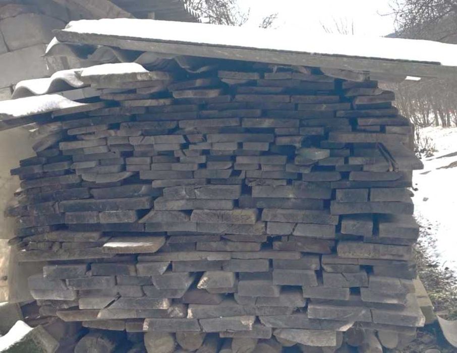 Cherestea tivită uscată – preponderent stejar – 20 m³ (lot complet)