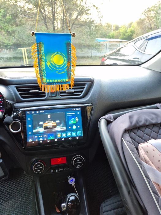 Срочно продаю Киа рио 2014 г/в