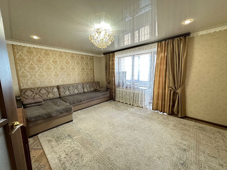 Продам 5 комнатную квартиру