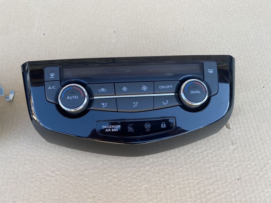Panou clima / Climatronic NISSAN Qashqai J11