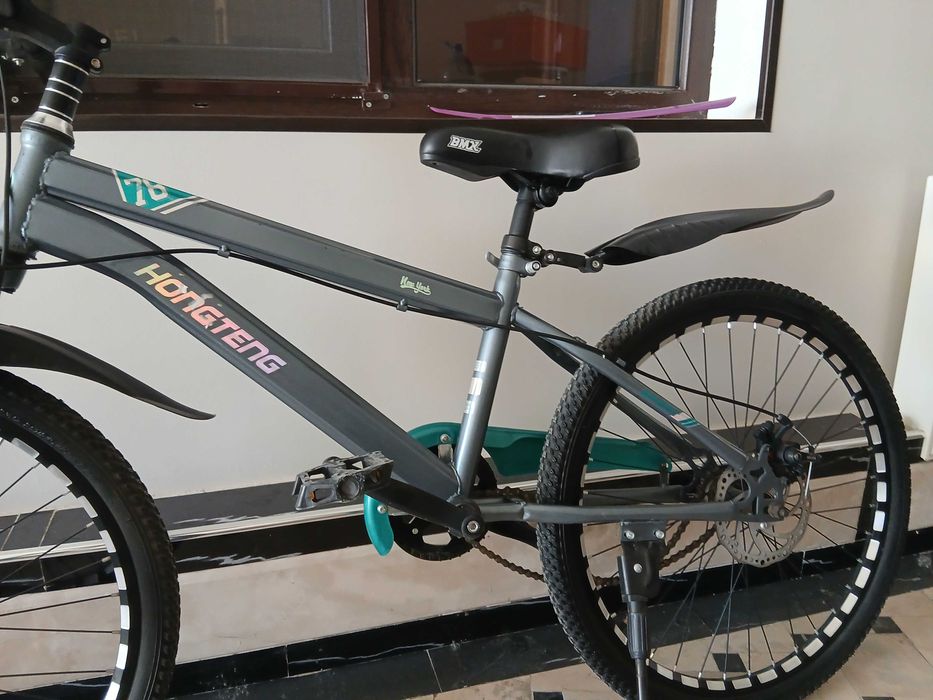 Заголовок:

Велосипед HONGTENG X6 26" | Отличное состояние | Торг
