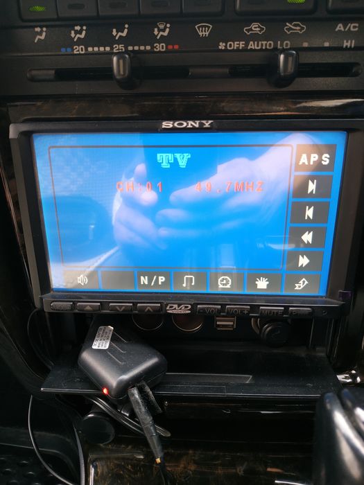 Автомобильная магнитола