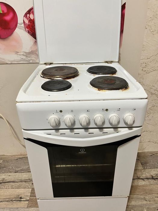 плитка печь рабочий индезит 50000