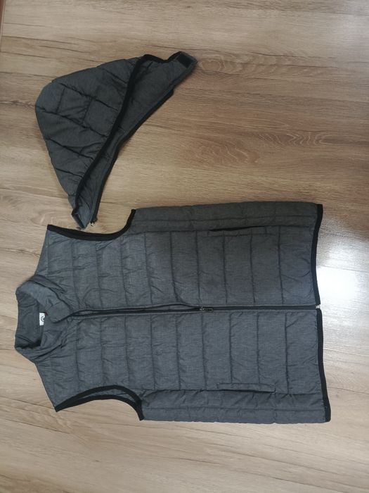 Продам мужскую жилетку