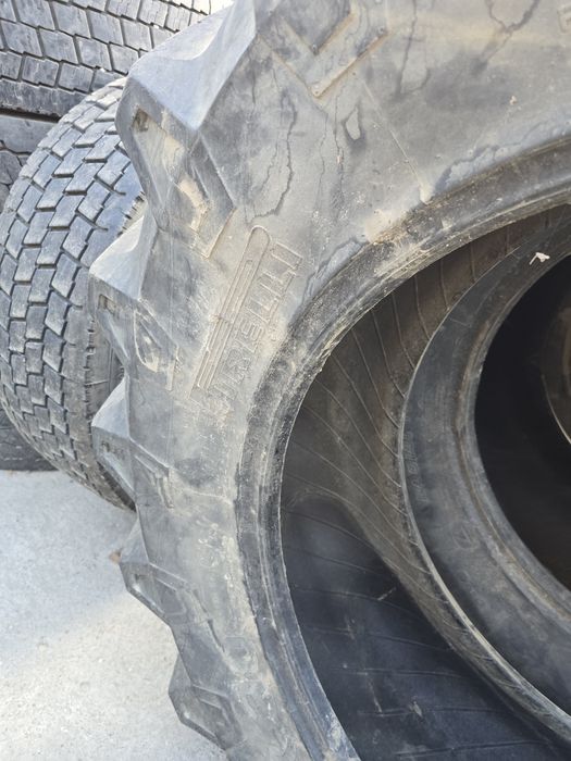 Anvelopa 420-70r30 Pirelli