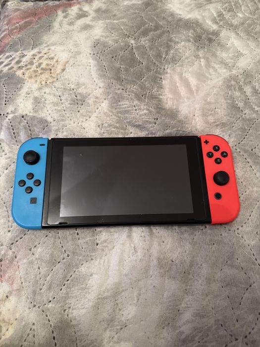 Продам Nintendo Switch