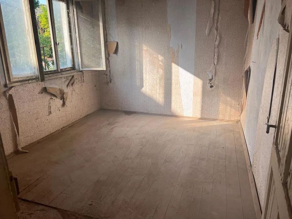 Продава се Къща в Монтана, Младост 2 - 150 кв.м за 92 €/кв.м - Снимка #9