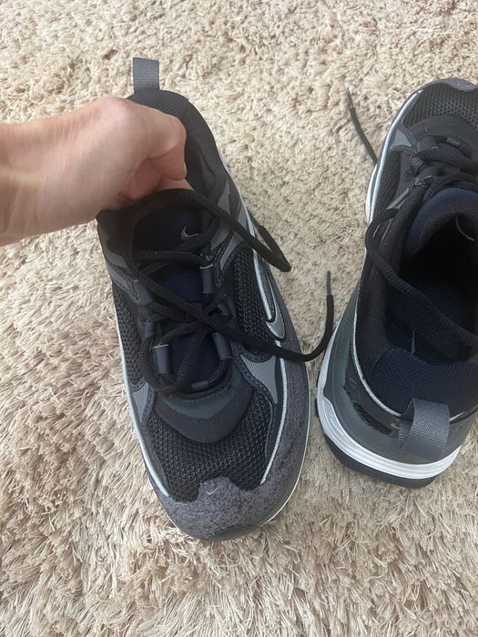 Маратонки Nike Air Max Bliss 38