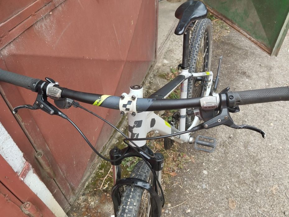 Bicicleta Cube Aim, 29".