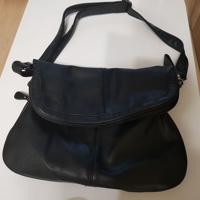 Дамска кожена чанта