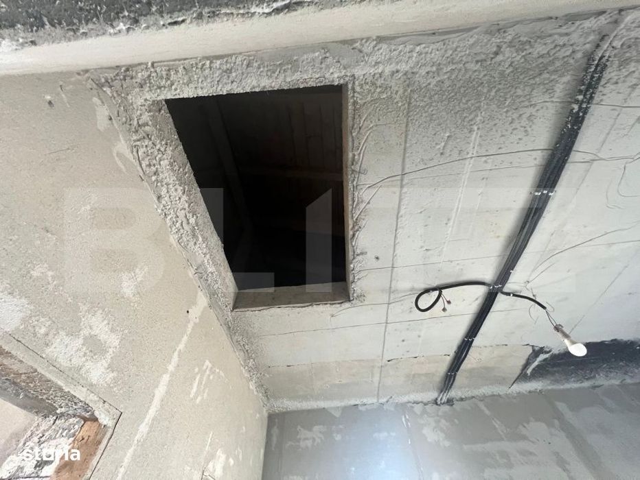 Casa la rosu, 233 mp, P+1, zona Valea Fetii