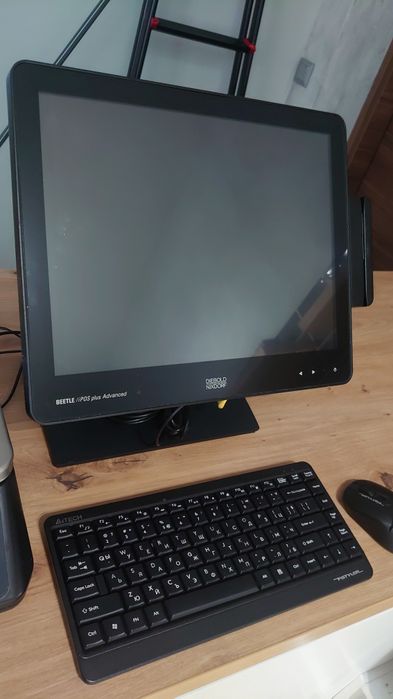 Система All in One за маркиране и настолна везна.