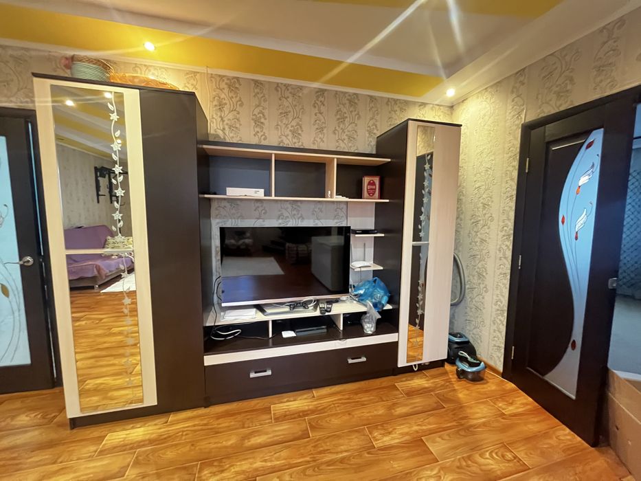 Продается тв зона  мебель для гостиной