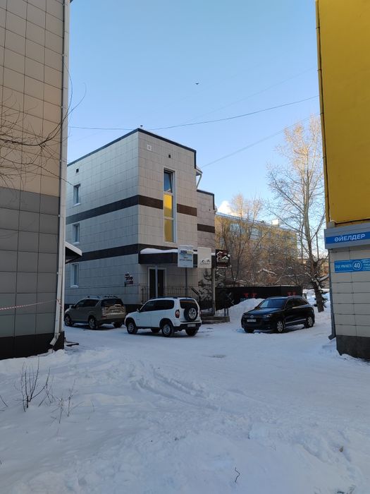 Сдам в аренду помещения 100 кв. м