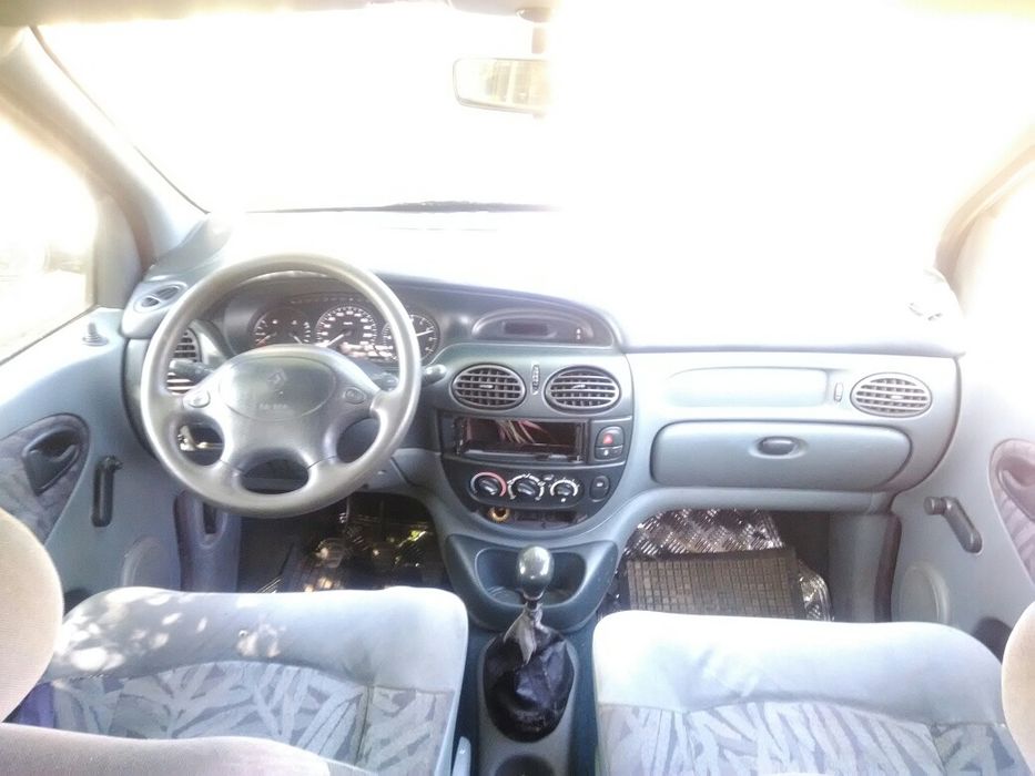 Рено Меган сценик 1.6i 98г м2