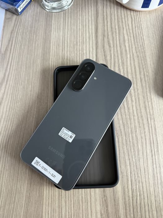 Samsung Galaxy A56 5G 128 GB , 5 cicluri de incarcare, baterie 100%