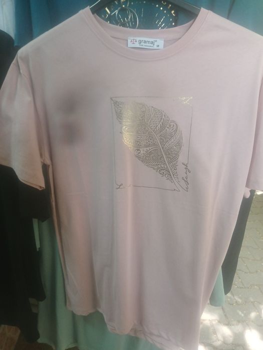 Дамски блузи на едро 3.50 евро