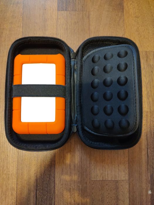 Husa pentru Hard Disk Extern și  SSD