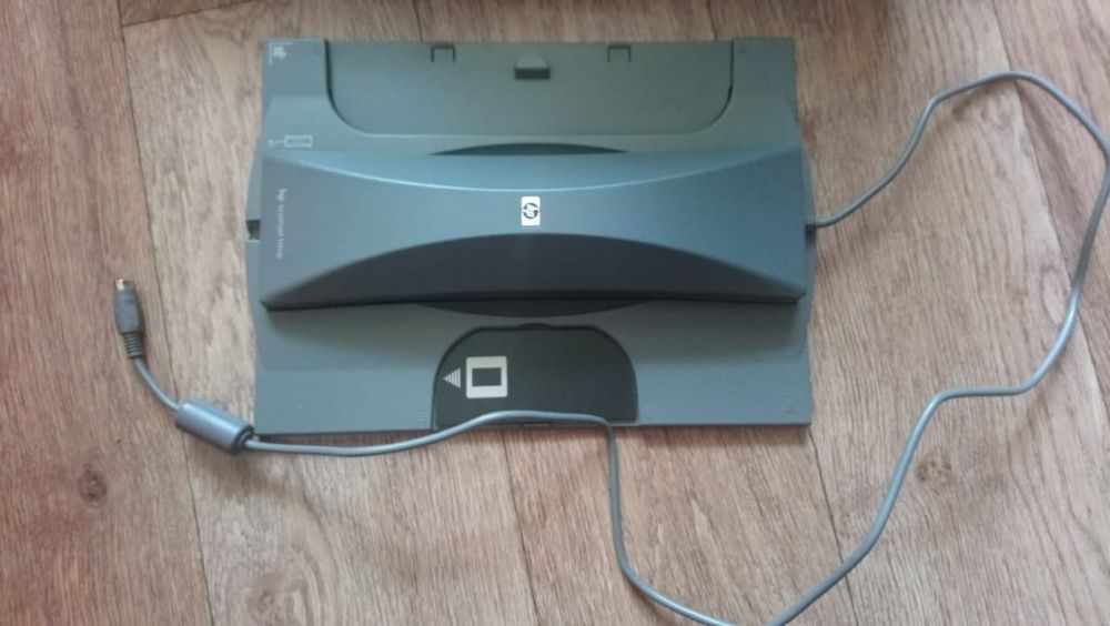 Продам сканер HP ScanJet 5590