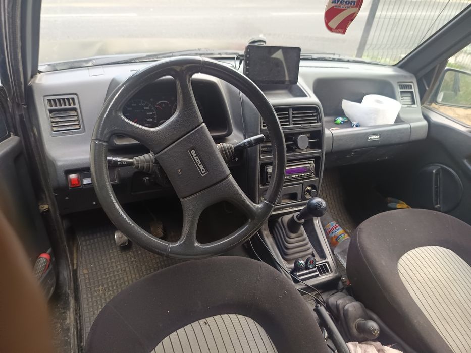 Vând Suzuki Vitara