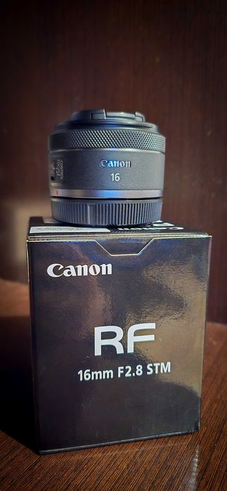 Canon rf 16mm f2.8
