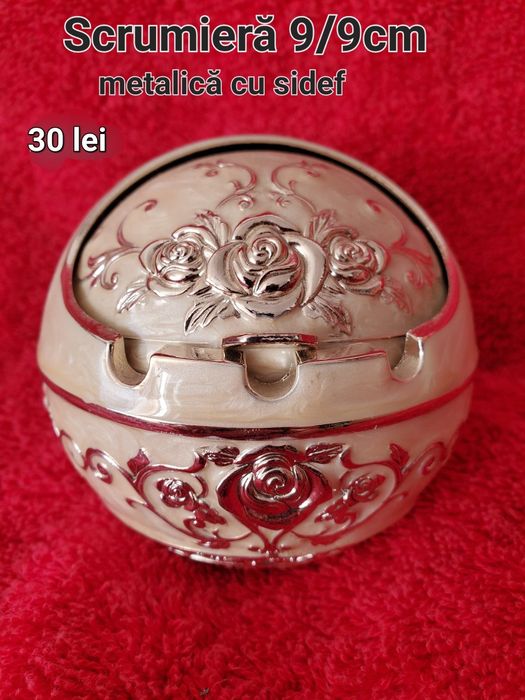 Bibelouri,clopoței,bomboniere