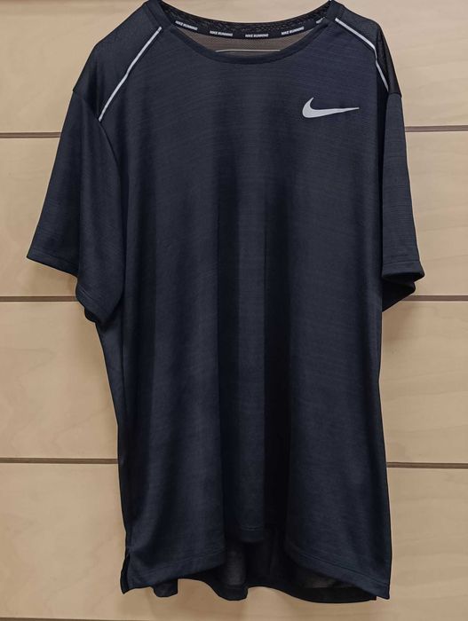 Nike Dri-Fit-Много Запазена