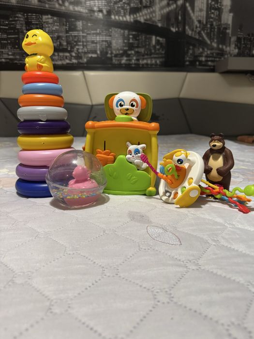 Лот играчки за 15 лв