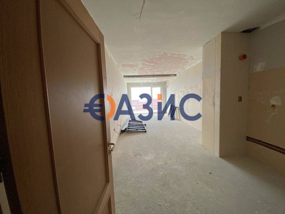 Продава се Тристаен апартамент в с. Кошарица, Област Бургас - 80 кв.м за 276 €/кв.м - Снимка #11