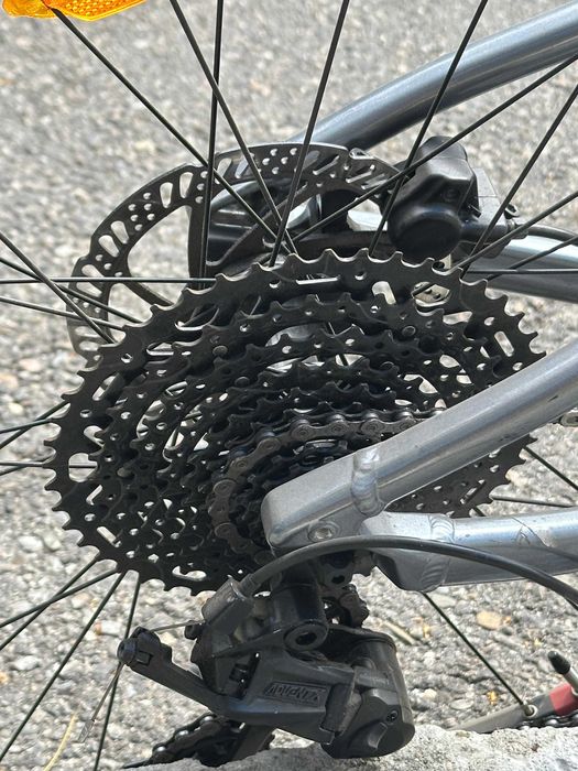 Vând două biciclete Rockrider, în stare impecabilă,