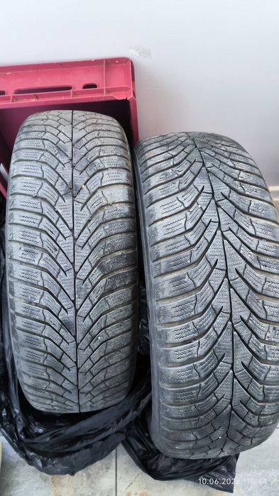 Kumho  215/60/17