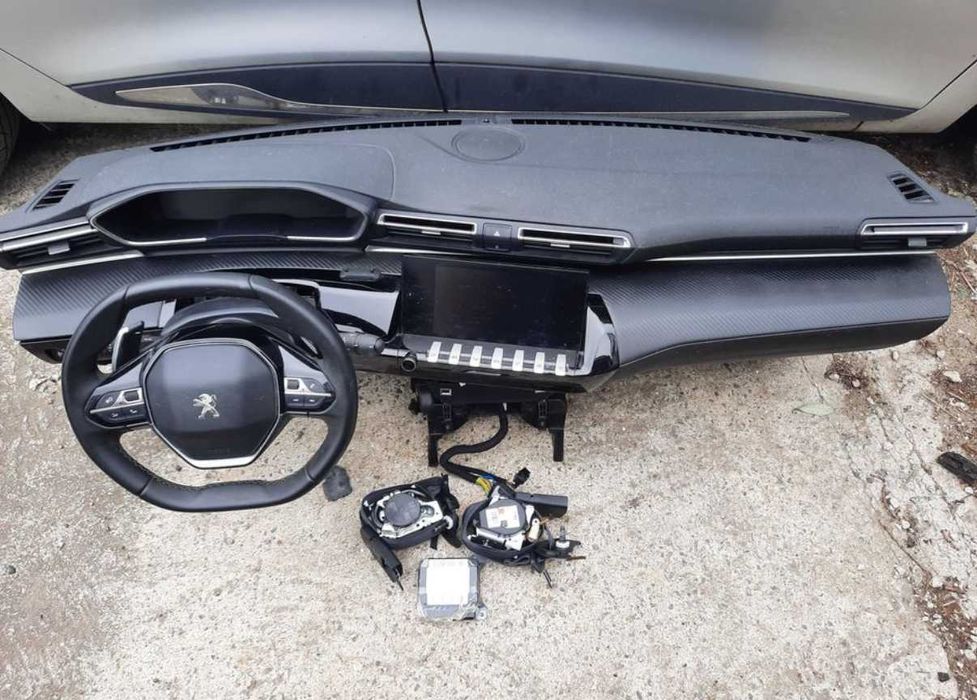 Арматурно табло колани airbag Peugeot 508 II Original