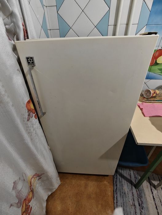 Холодильник Snaige в хорошем состоянии