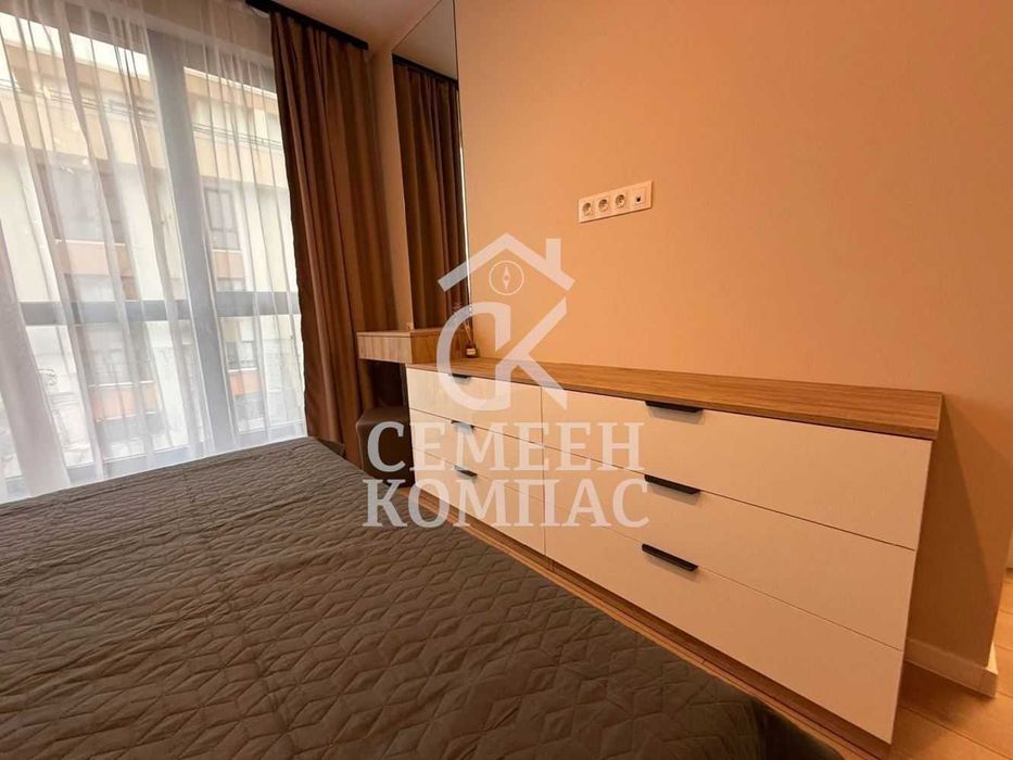 Продава се Двустаен апартамент в Пловдив, Остромила - 69 кв.м за 1072 €/кв.м - Снимка #4