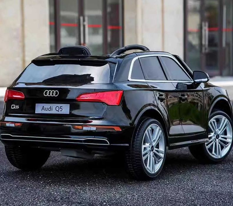 Акумулаторен джип Audi Q5 12V