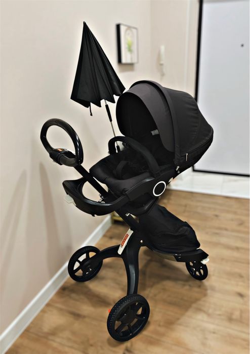 Продам коляску 2в1