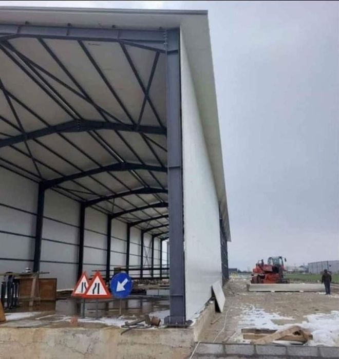 Vând hală metalică 15x20x4