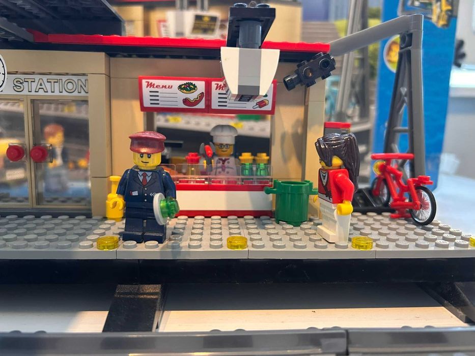 Lego CITY жп гара 60050