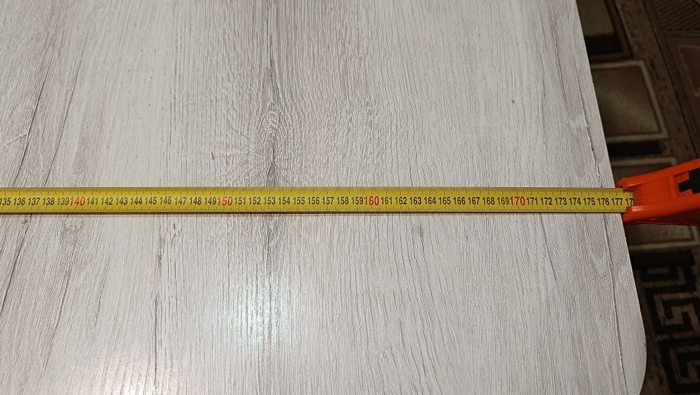 Продам стол книжка